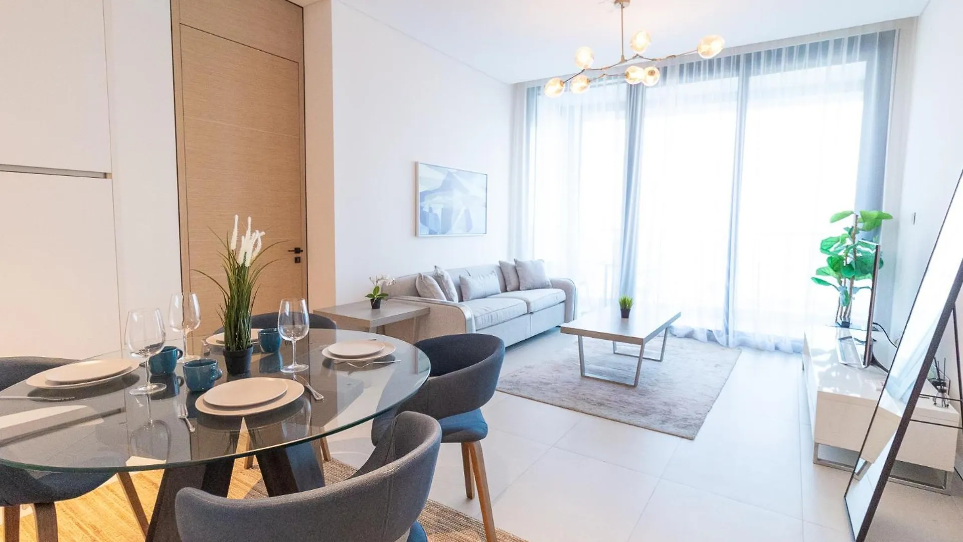 Apartment The Address Residences By Happy Season Dubai
