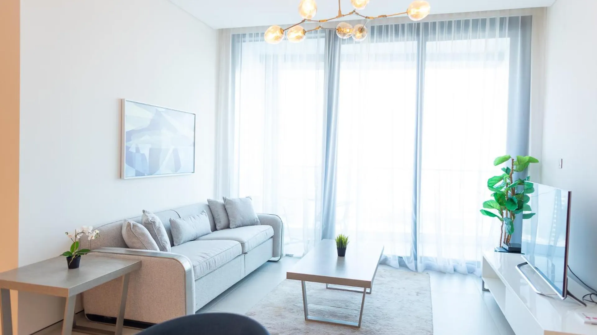The Address Residences By Happy Season Dubai Apartment